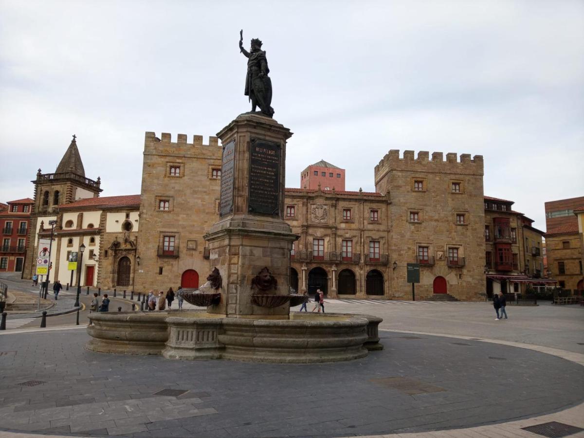 Les Casetes De San Lorenzo Gijon Bagian luar foto